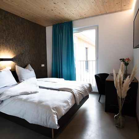 Motel Q Zimmern ob Rottweil Kültér fotó